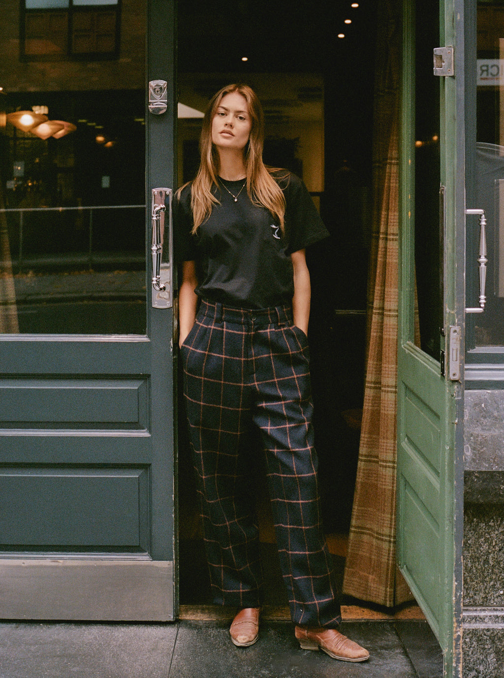 The Scott Trouser Black/ Orange